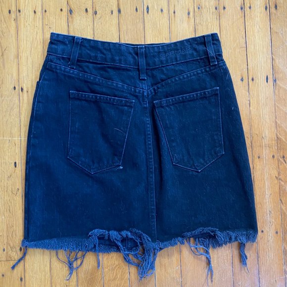 Carmar embroidered rose mini skirt - Picture 3 of 4